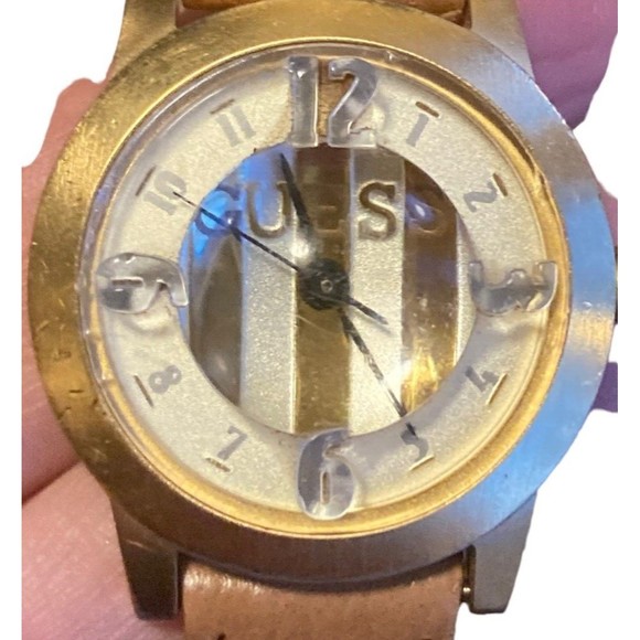 Guess women’s bubble watch with stripes and light brown leather band - Picture 7 of 12